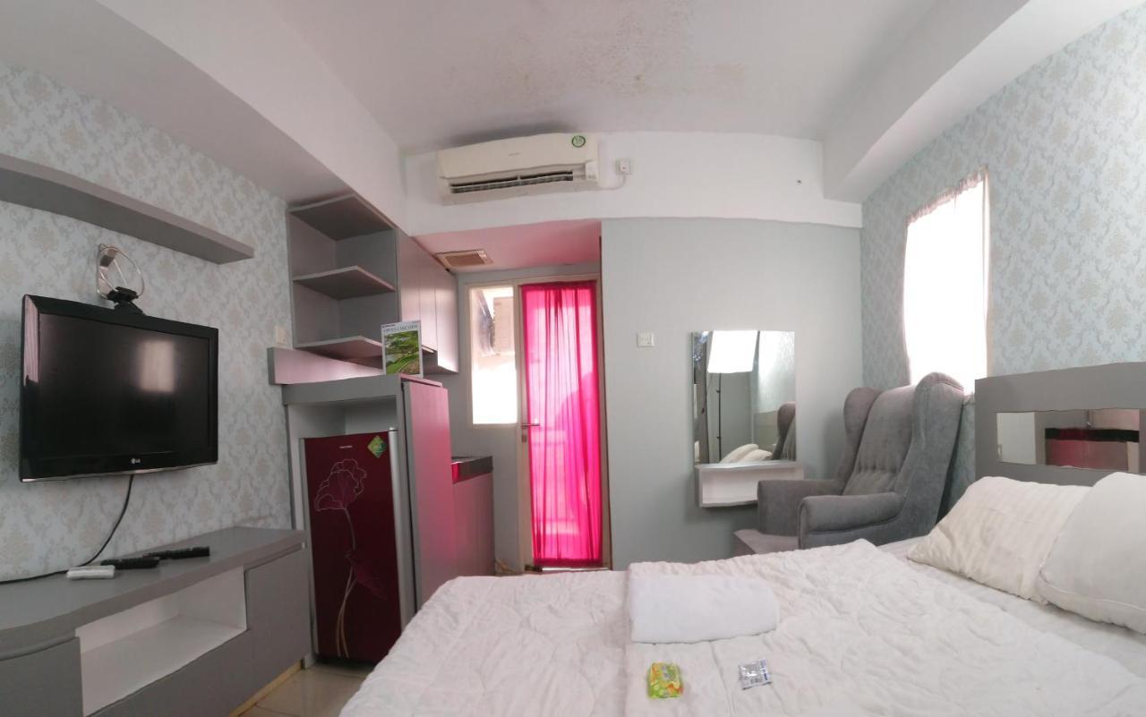 Green Lake View Just Sleep & Cozy Otel Pondokcabe Hilir Dış mekan fotoğraf
