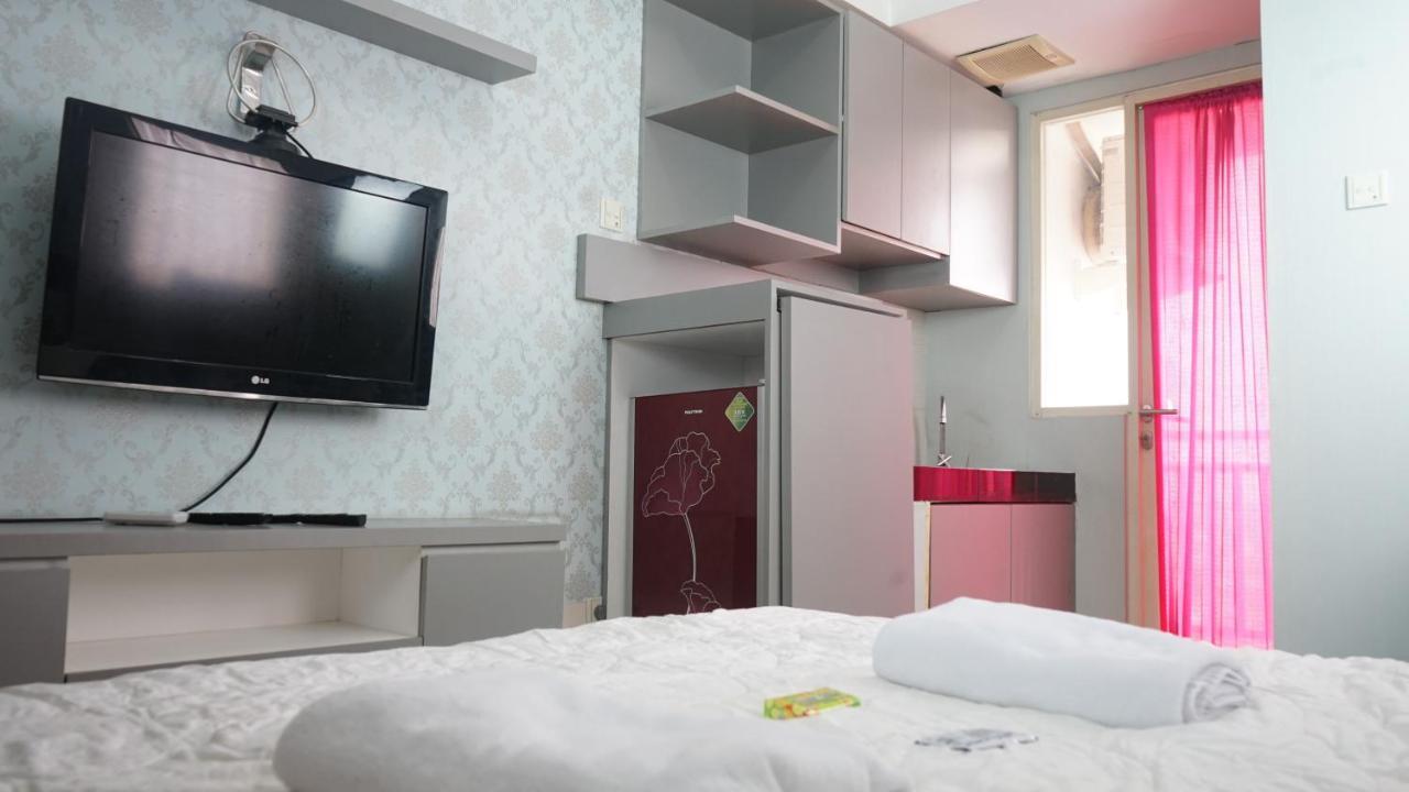 Green Lake View Just Sleep & Cozy Otel Pondokcabe Hilir Dış mekan fotoğraf