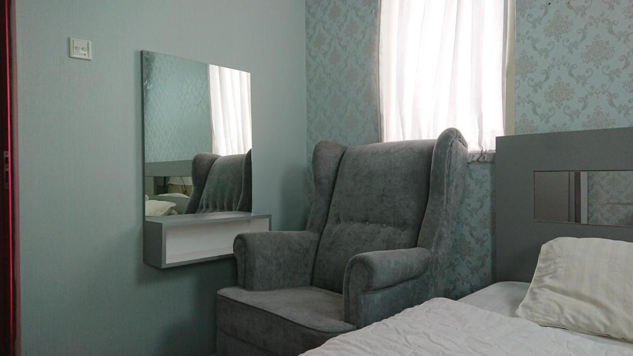 Green Lake View Just Sleep & Cozy Otel Pondokcabe Hilir Dış mekan fotoğraf