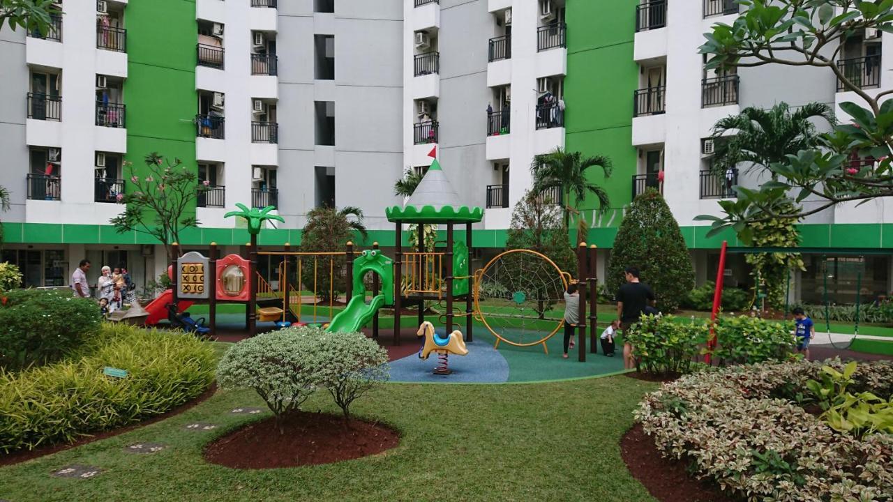 Green Lake View Just Sleep & Cozy Otel Pondokcabe Hilir Dış mekan fotoğraf
